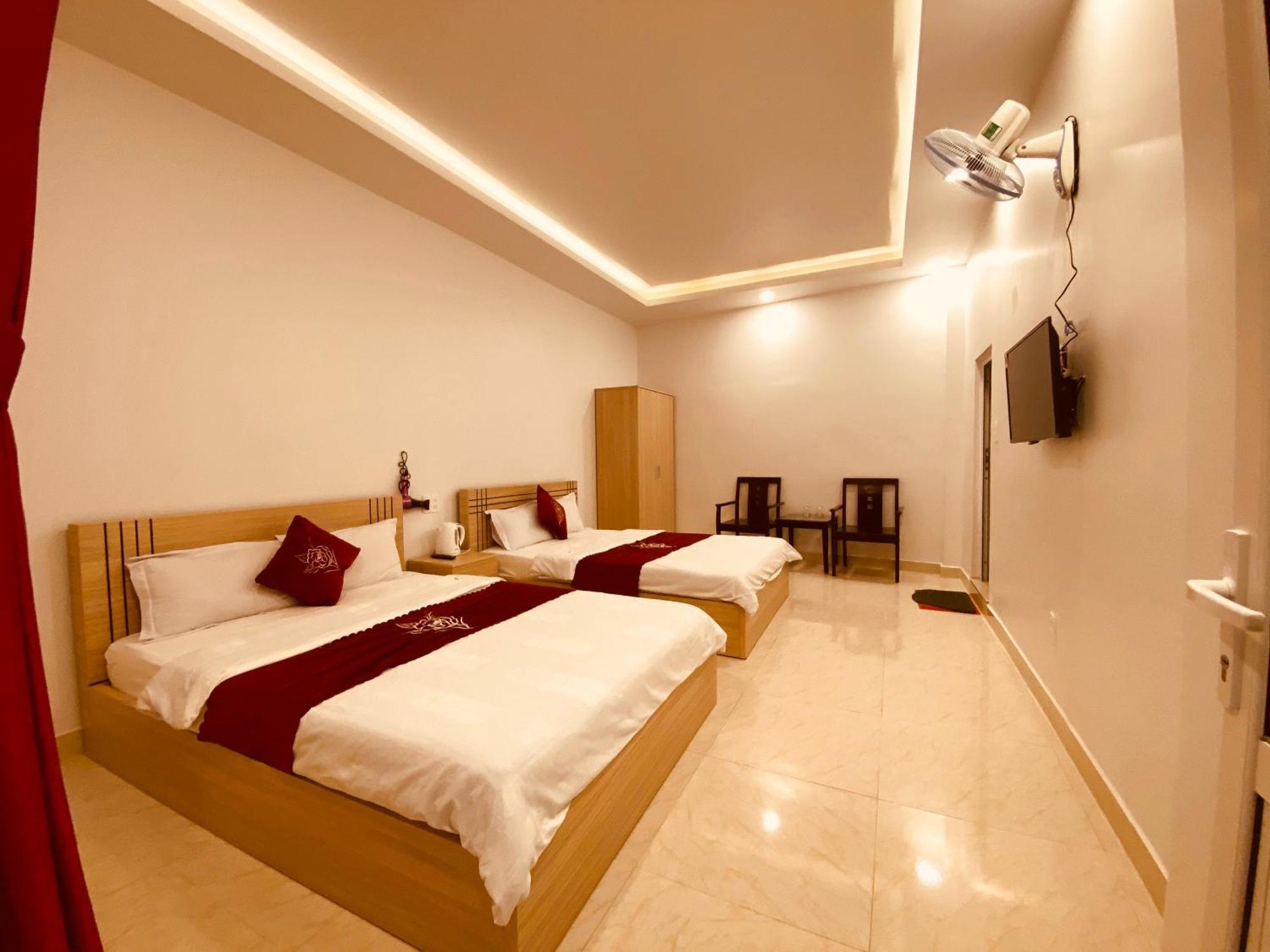 Kieu Trang Hotel Da Lat Exterior photo