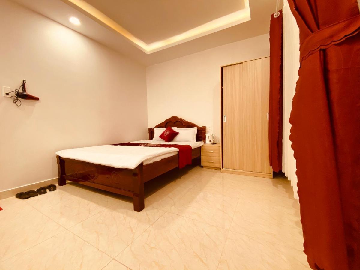 Kieu Trang Hotel Da Lat Exterior photo